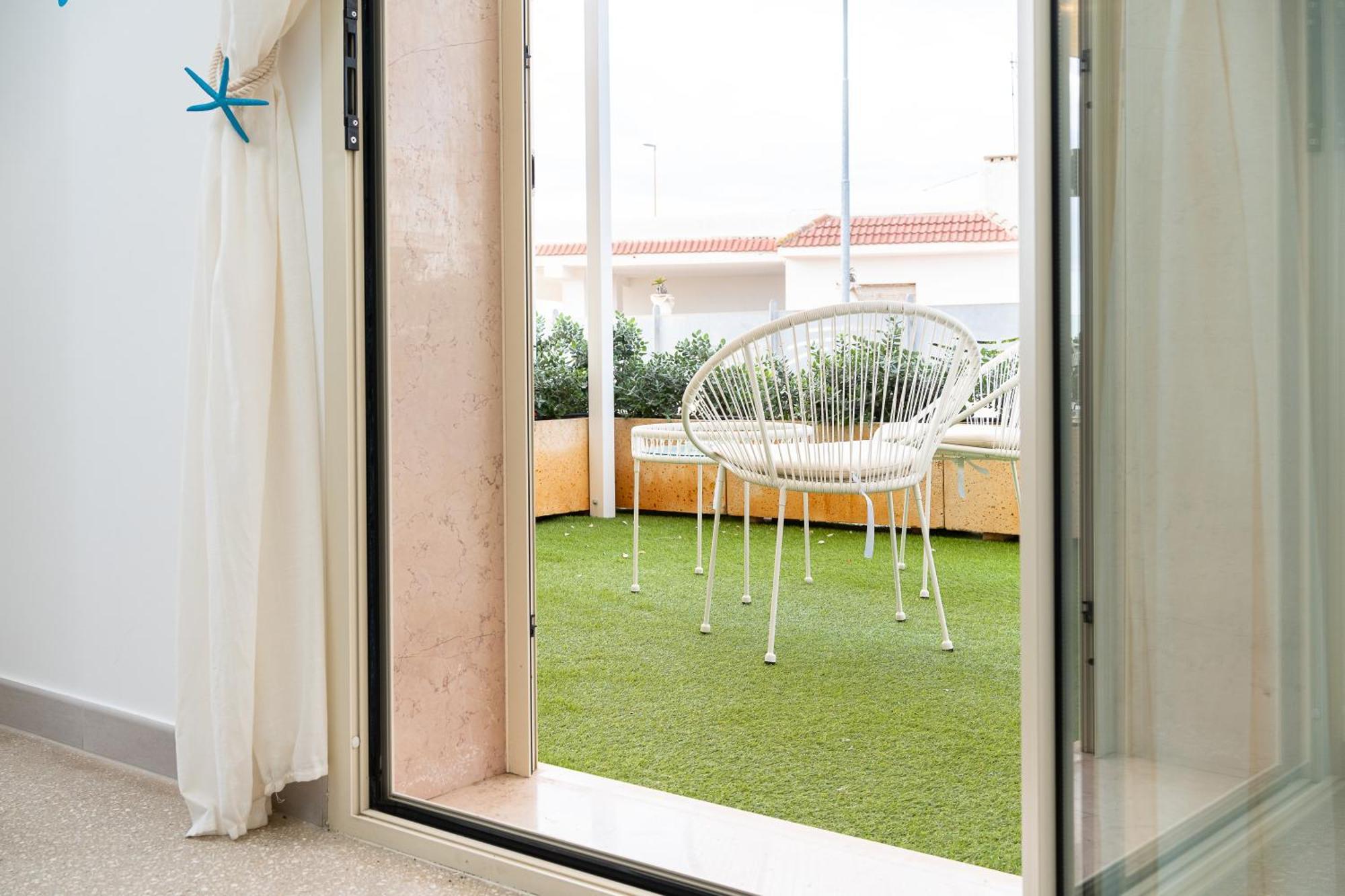 Preferisco B&B E Trattoria Sul Mare Torre Suda Esterno foto