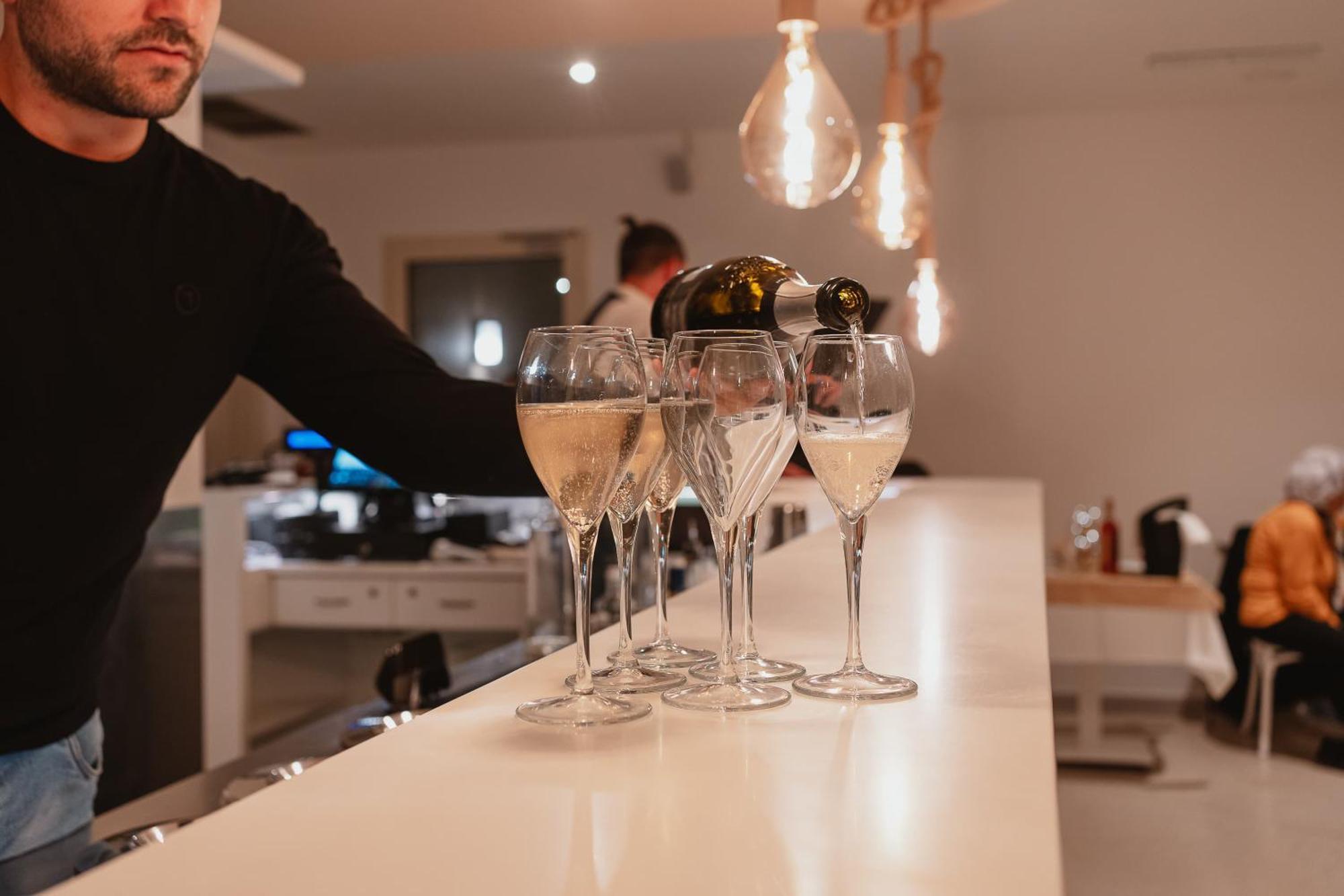 Preferisco B&B E Trattoria Sul Mare Torre Suda Esterno foto