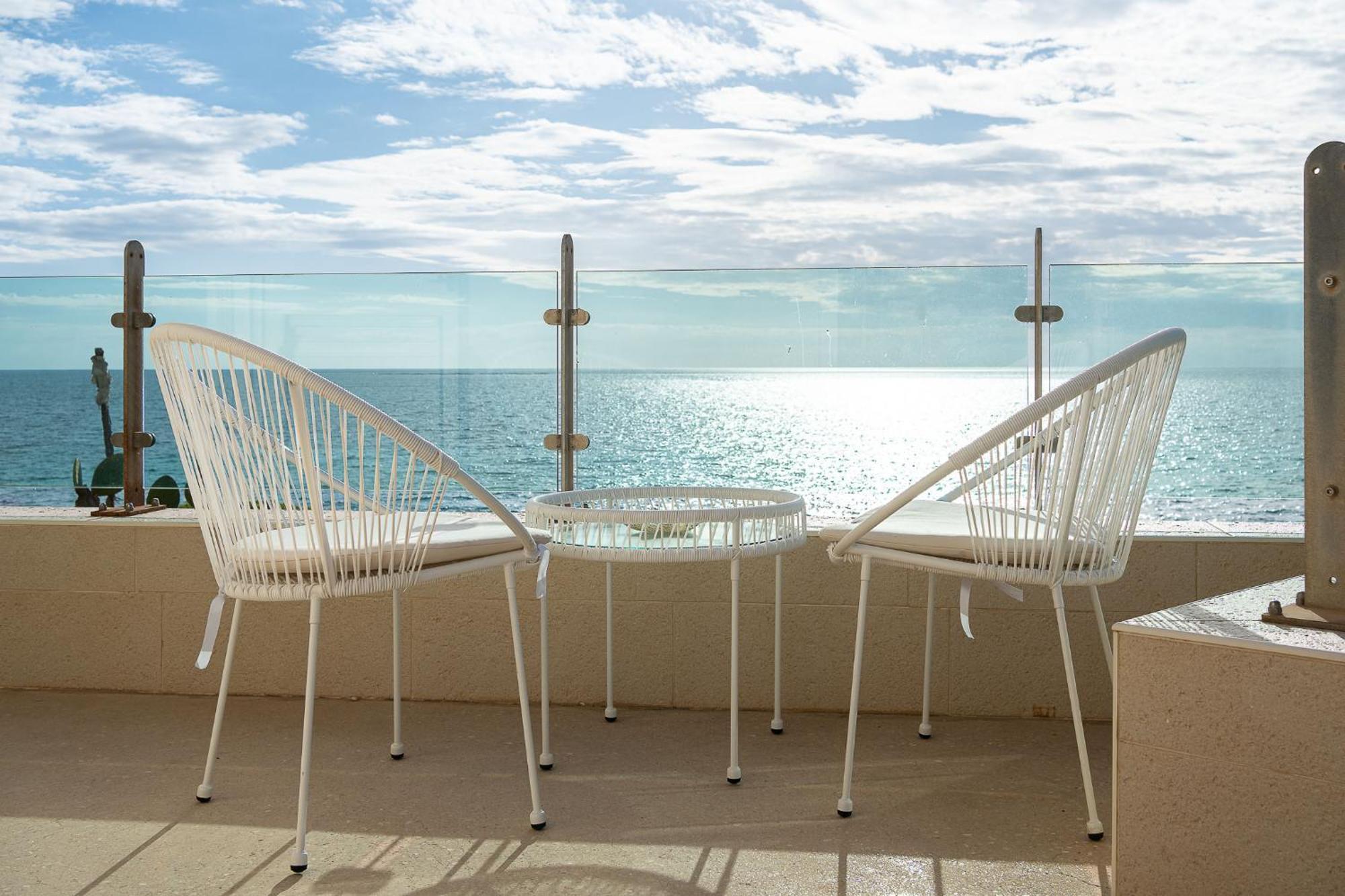 Preferisco B&B E Trattoria Sul Mare Torre Suda Esterno foto